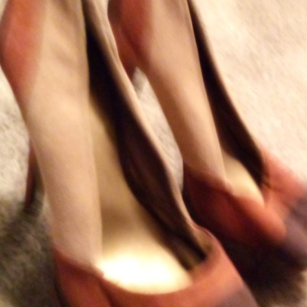 Heels - Picture 2 of 2